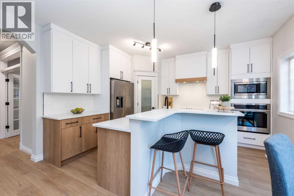 Single Family House for Sale in  Chapala Drive SE Chaparral Calgary 