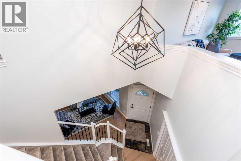 Single Family House for Sale in  Chapala Drive SE Chaparral Calgary 