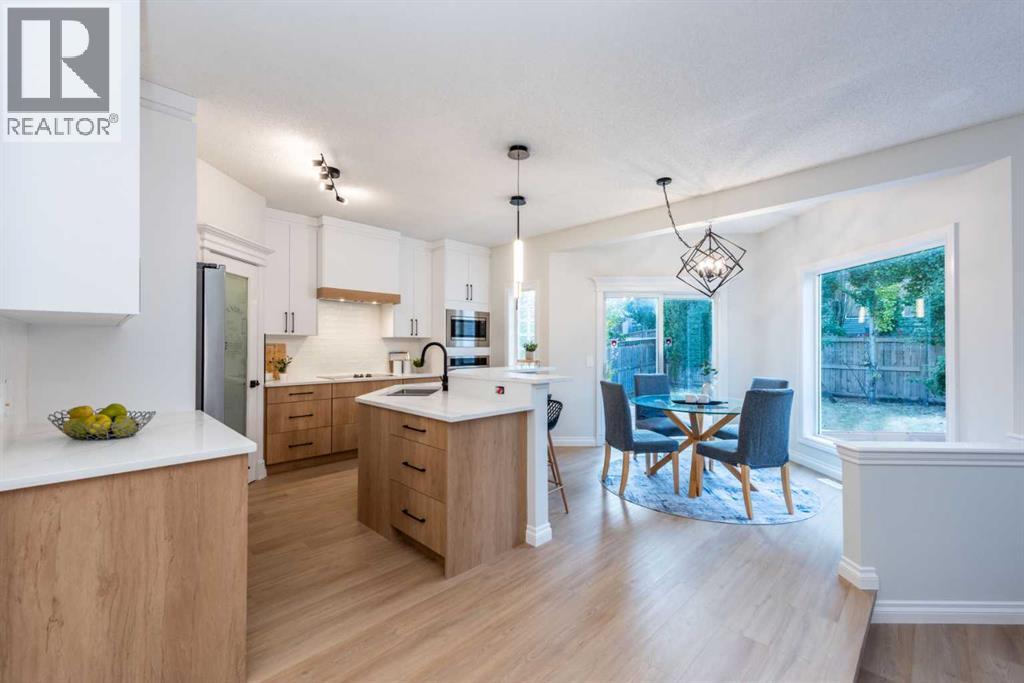 Single Family House for Sale in  Chapala Drive SE Chaparral Calgary 