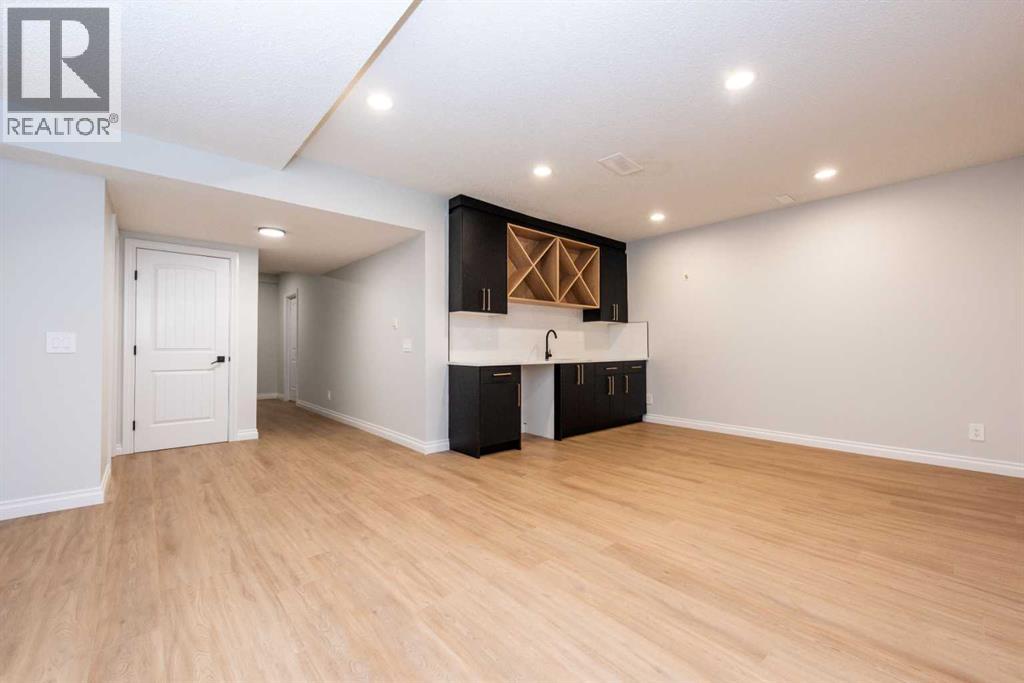 Single Family House for Sale in  Chapala Drive SE Chaparral Calgary 