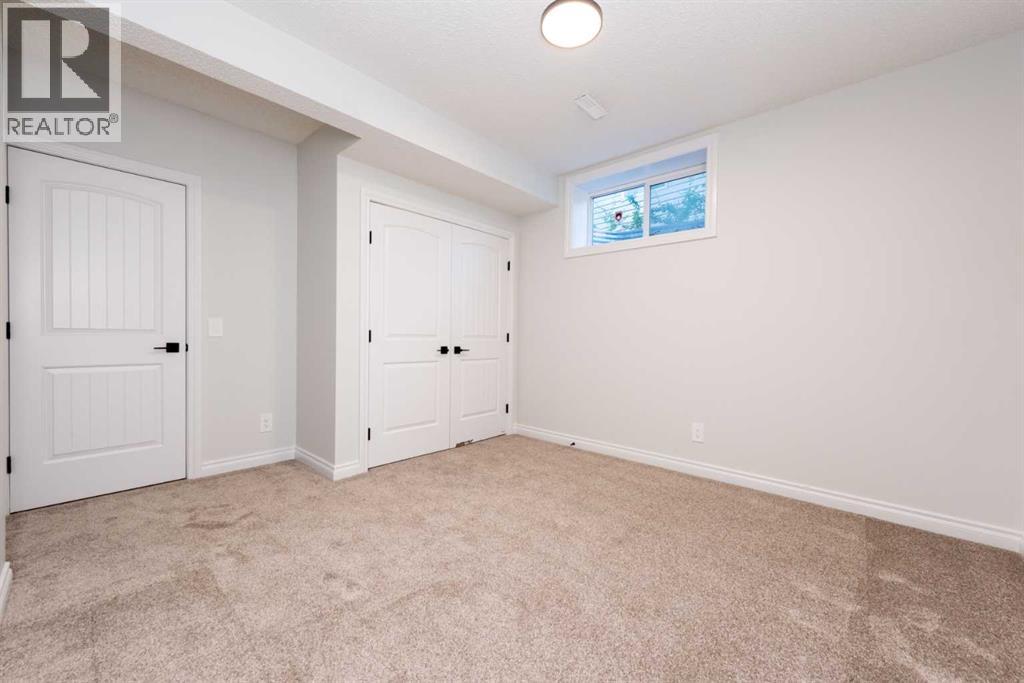 Single Family House for Sale in  Chapala Drive SE Chaparral Calgary 