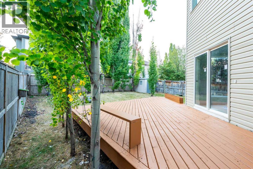 Single Family House for Sale in  Chapala Drive SE Chaparral Calgary 