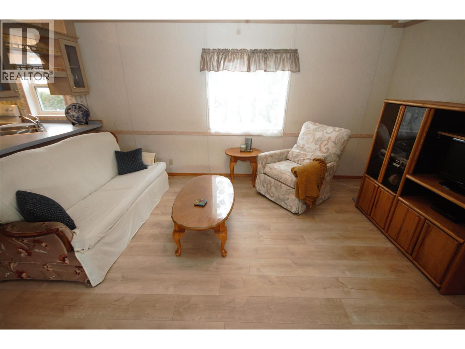 33 8598 Hwy 97 Other, Oliver