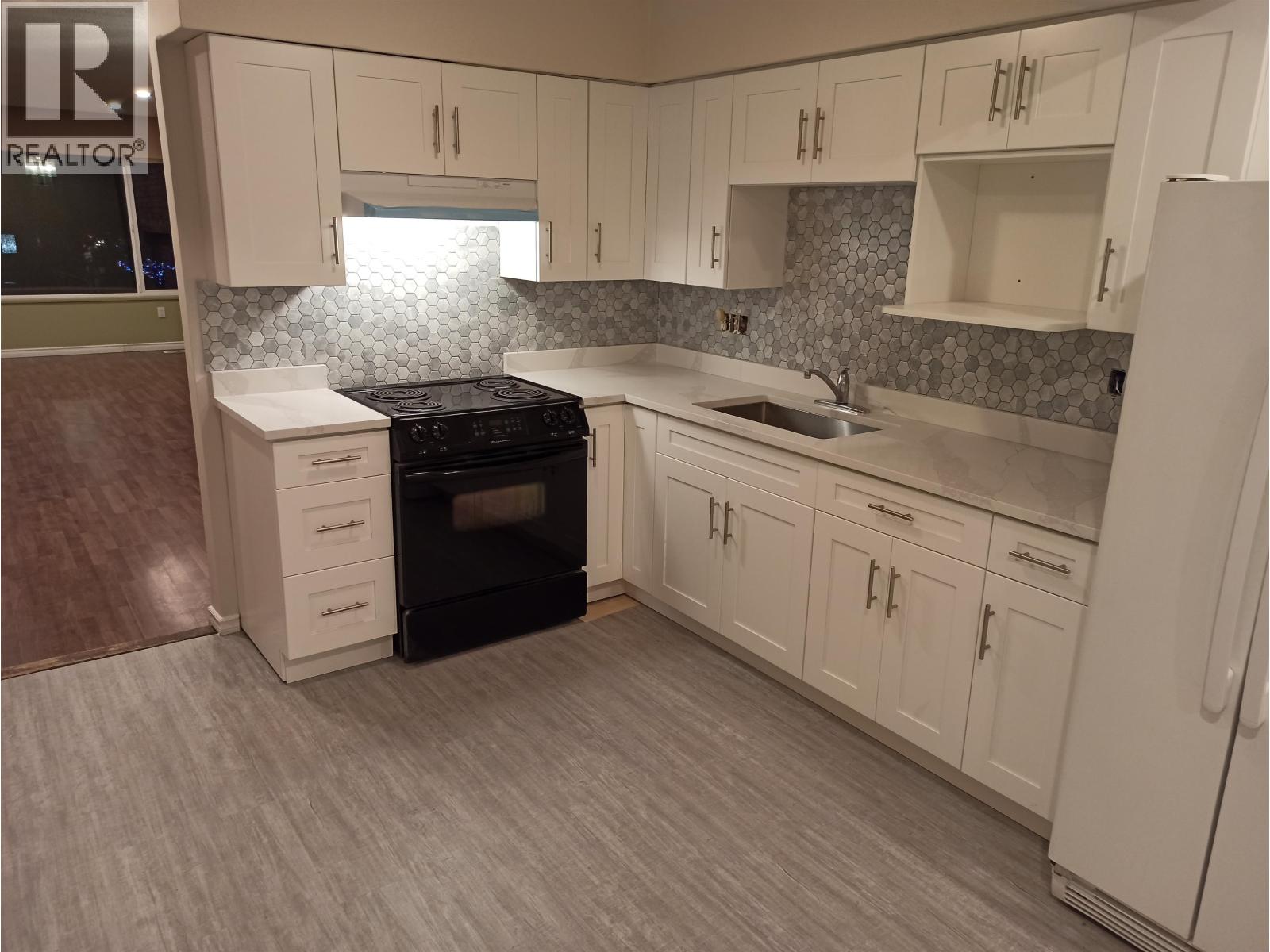 UPPER 2161 PRAIRIE STREET, Port Coquitlam