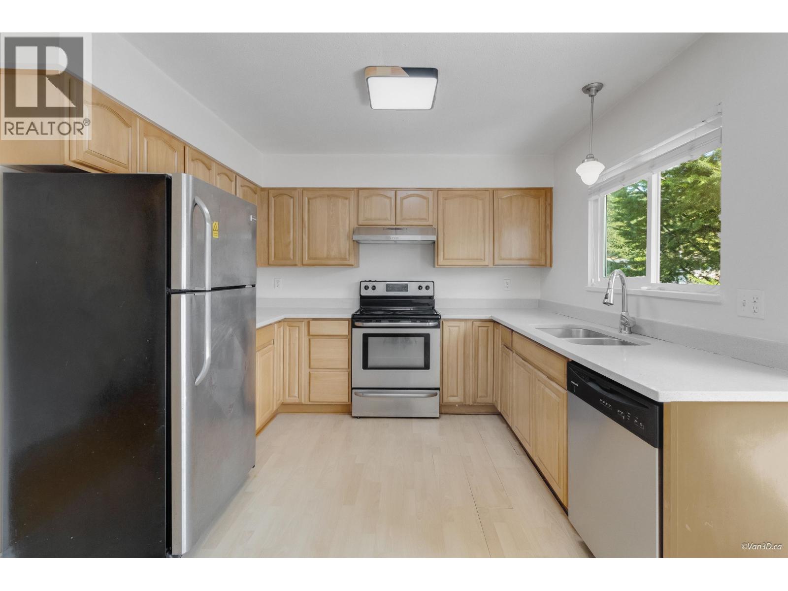 3184 SECHELT DRIVE, Coquitlam