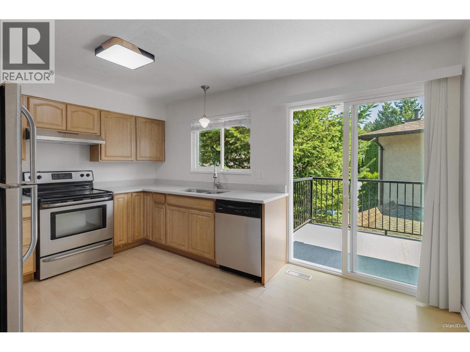 3184 SECHELT DRIVE, Coquitlam