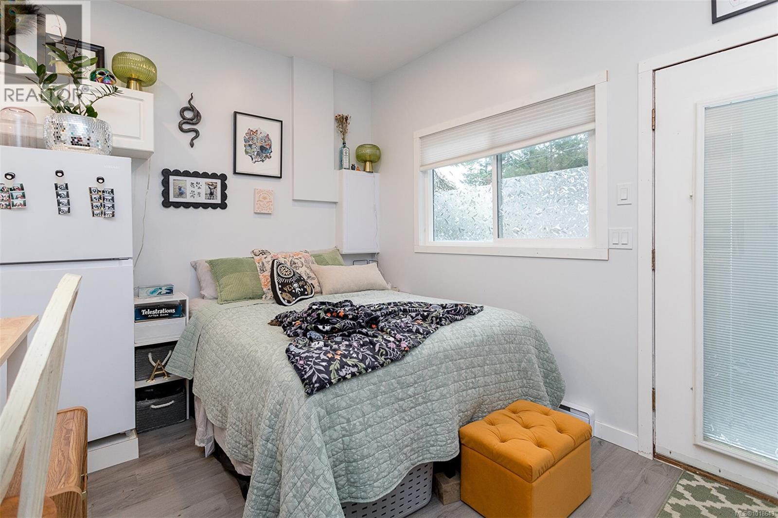 2377 ROBERTSON RD - 24