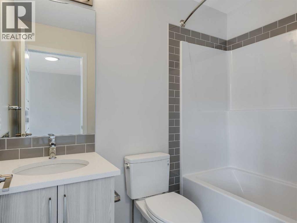 Single Family House 5 Level for Sale in  Aquila Way NW Glacier Ridge Calgary 