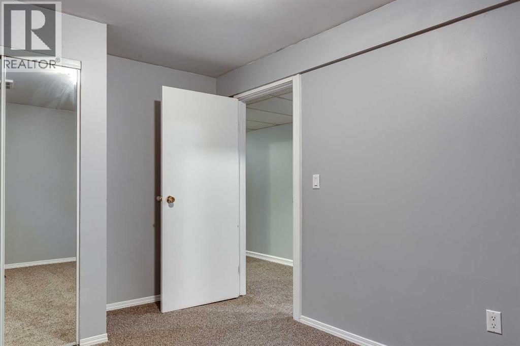 3905 54 Avenue, Innisfail