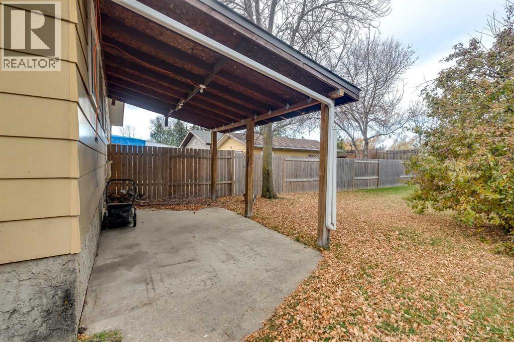 3905 54 Avenue, Innisfail