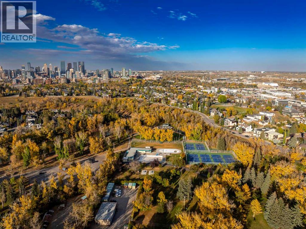 Single Family House Bungalow for Sale in   Avenue SW Elboya Calgary 
