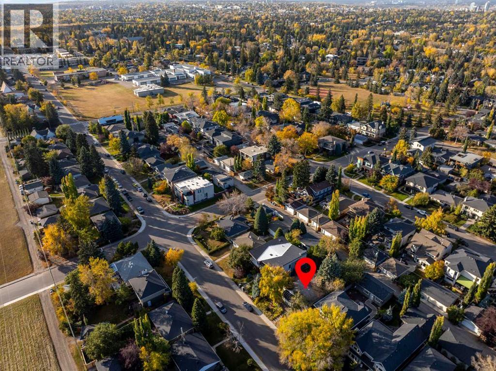 Single Family House Bungalow for Sale in   Avenue SW Elboya Calgary 