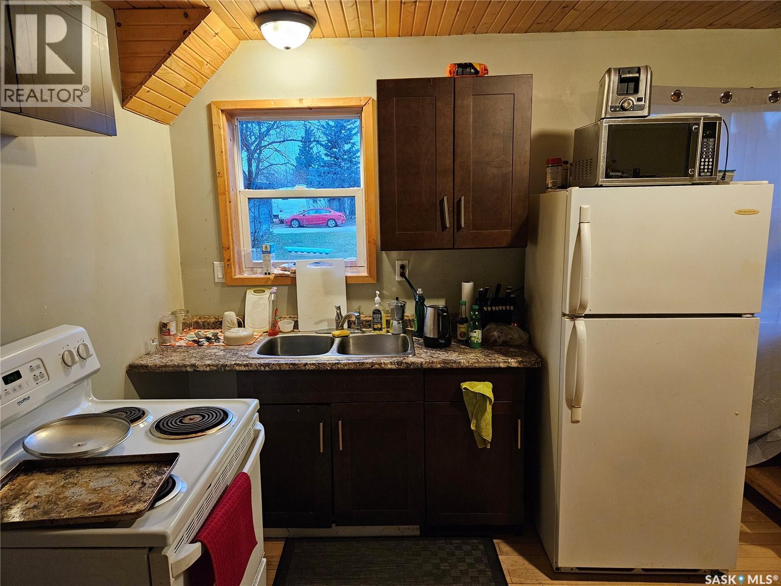 180 MAIN STREET - 10