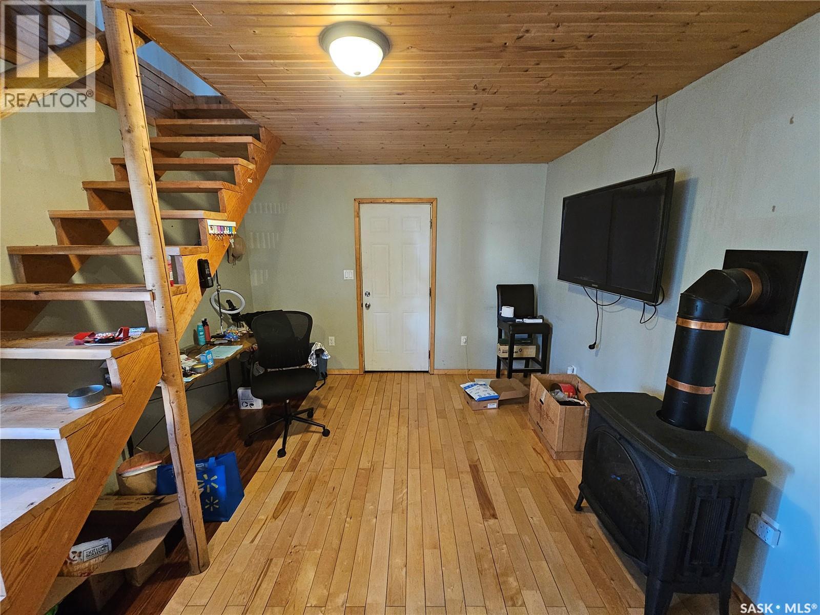 180 MAIN STREET - 6