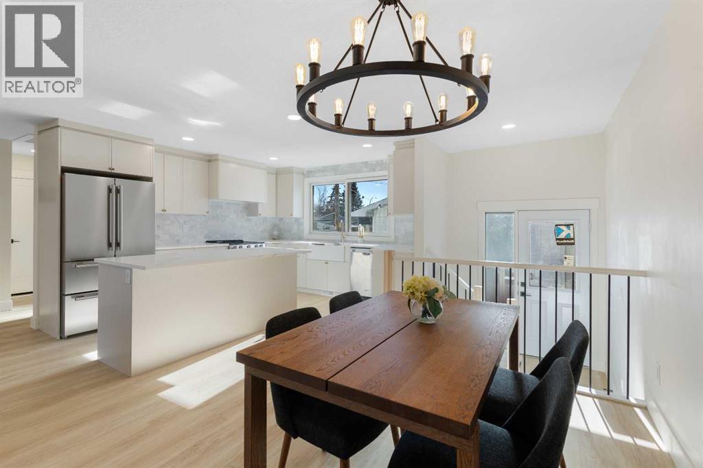 Single Family House Bungalow for Sale in  Verona Drive NW Varsity Calgary 