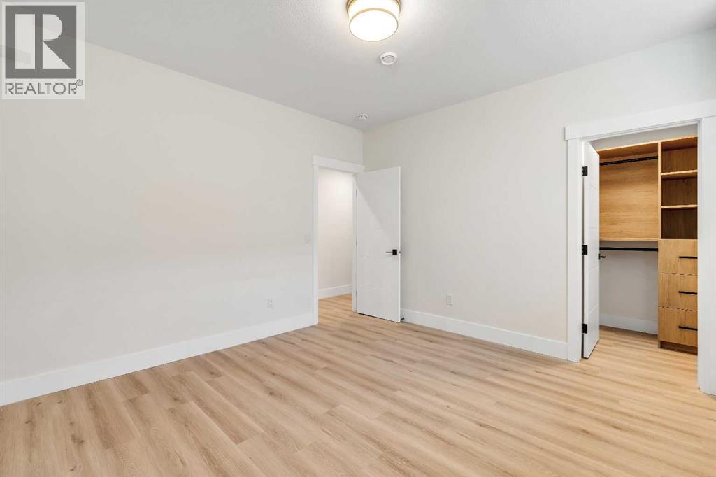 Single Family House for Sale in A Regent Crescent NE Renfrew Calgary 