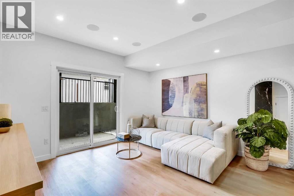 Single Family House for Sale in   Avenue NW Montgomery Calgary 