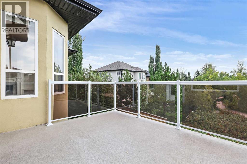 Single Family House Bungalow for Sale in  Royal Highland Road NW Royal Oak Calgary 