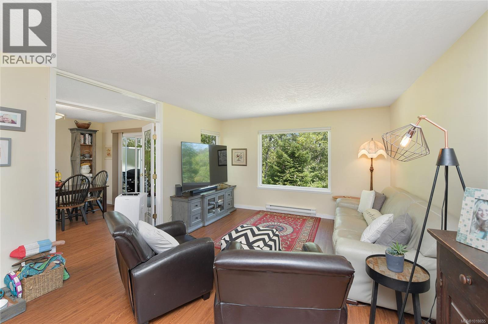 #27 4125 INTERURBAN RD - 8