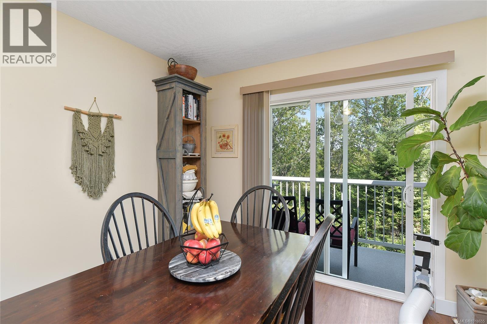 #27 4125 INTERURBAN RD - 14