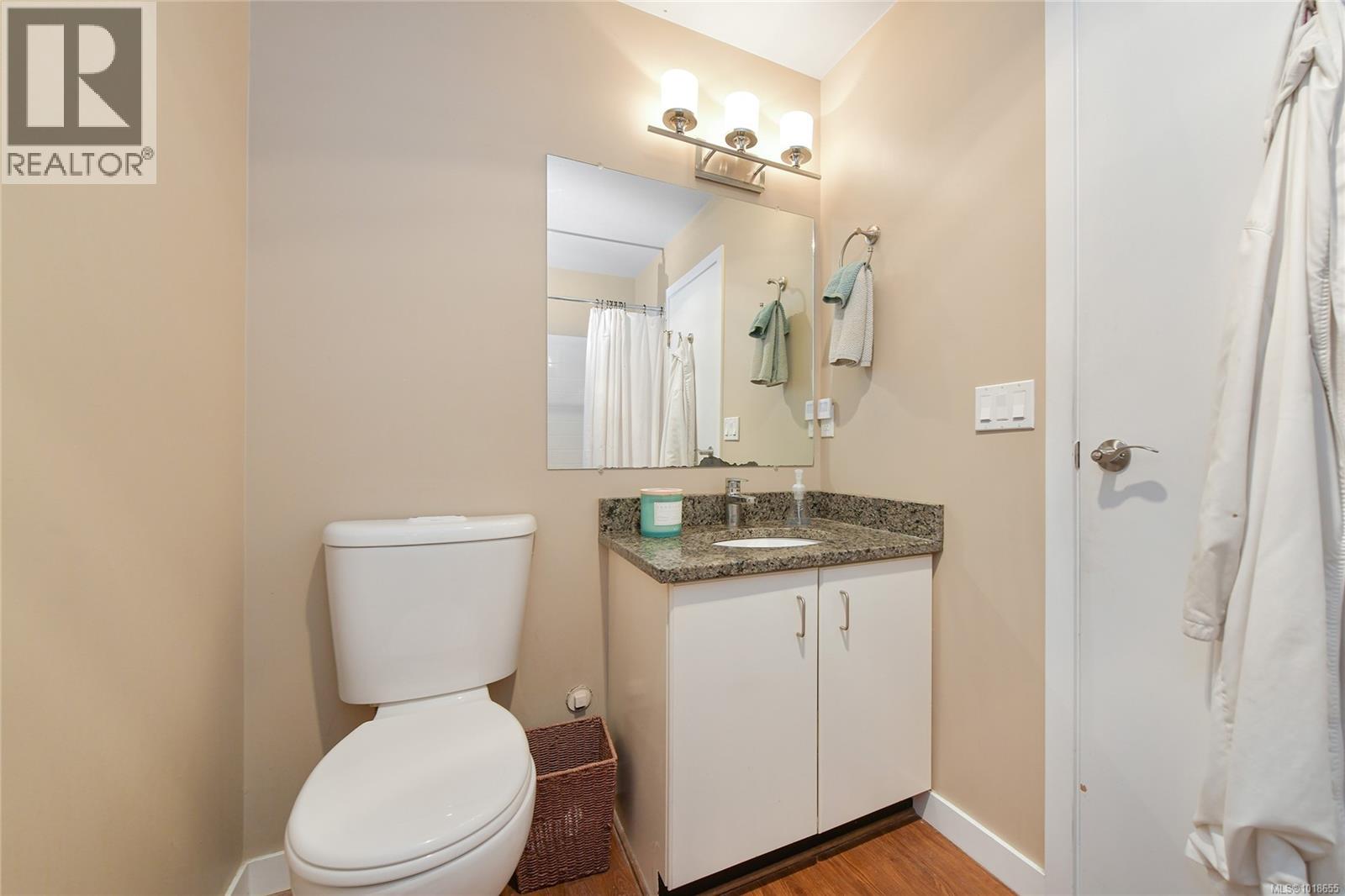 #27 4125 INTERURBAN RD - 22