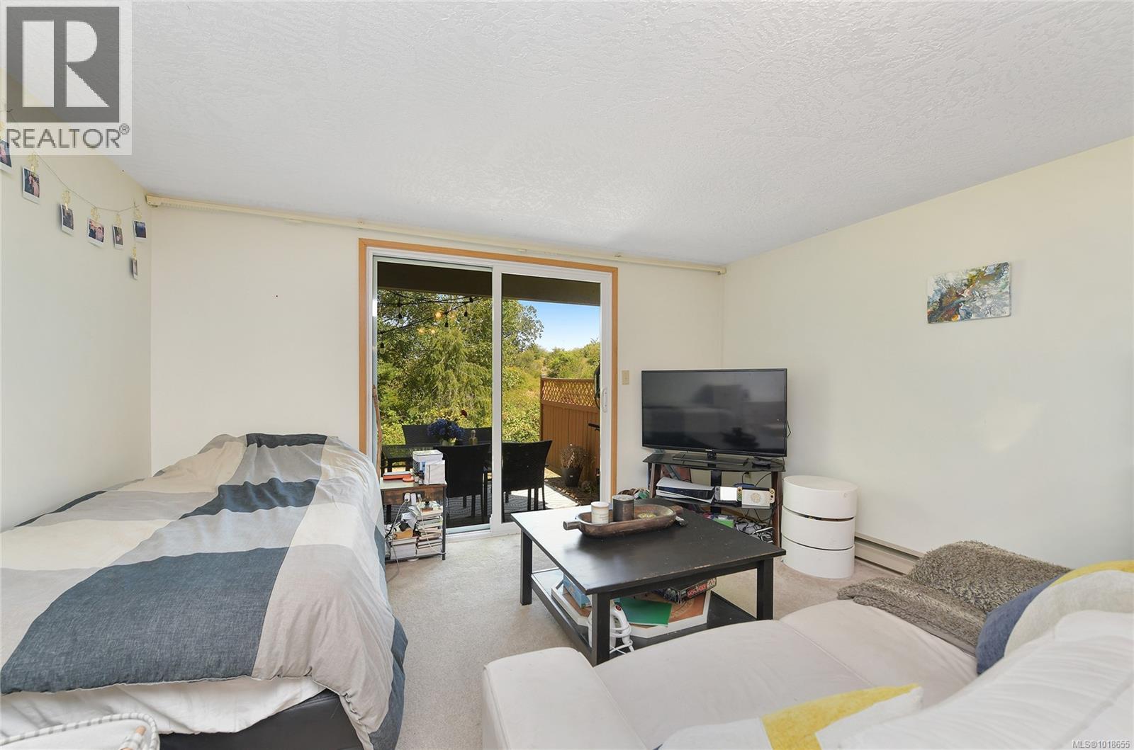 #27 4125 INTERURBAN RD - 32