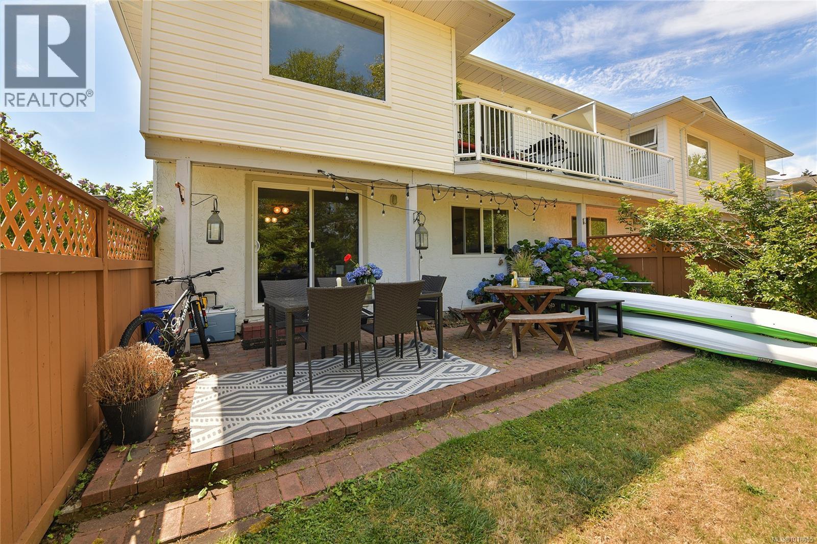 #27 4125 INTERURBAN RD - 40