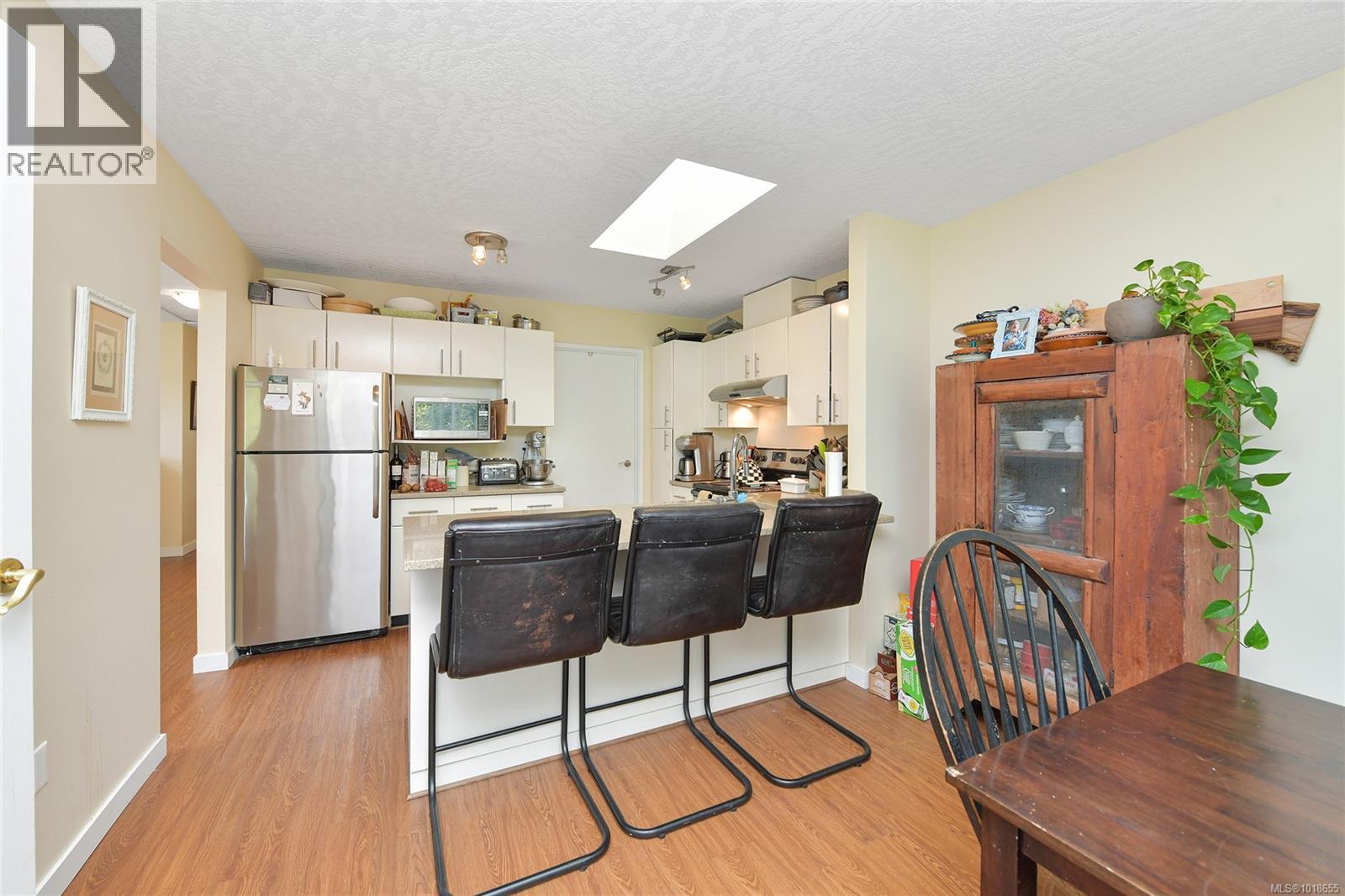 #27 4125 INTERURBAN RD - 15