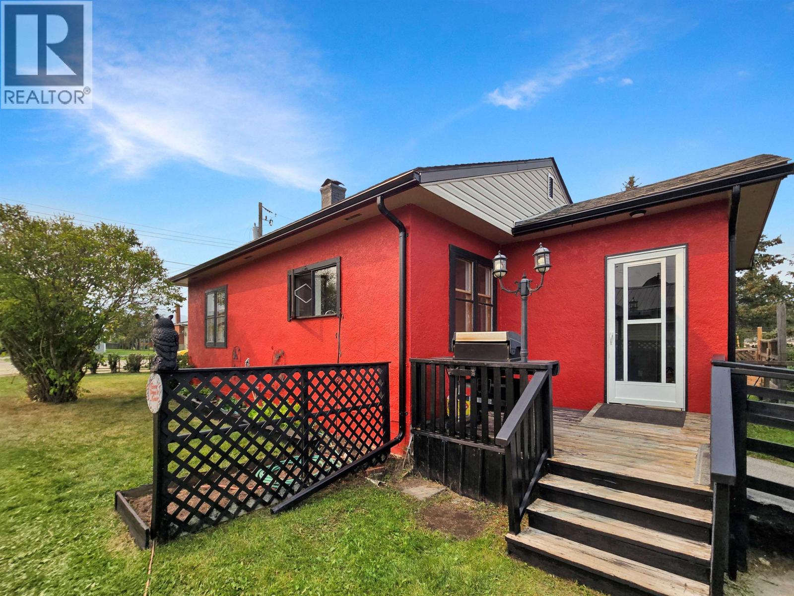 968 4TH AVENUE, McBride