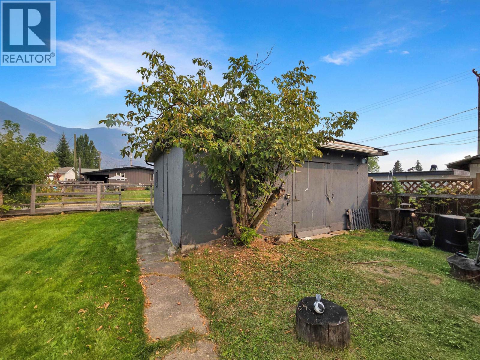 968 4TH AVENUE, McBride