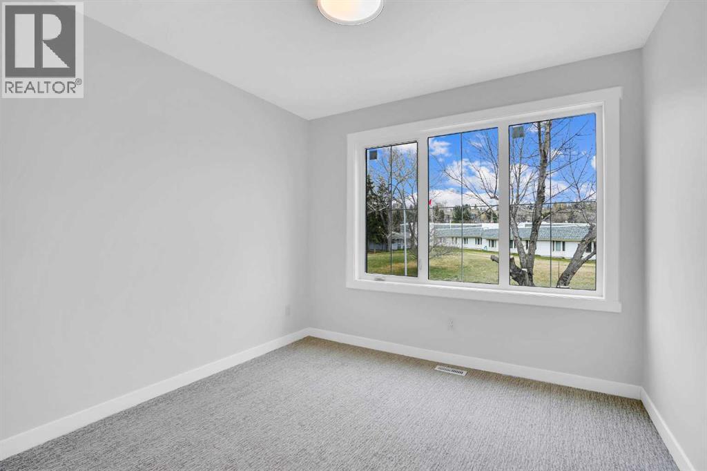 Single Family House for Sale in   Avenue NW Montgomery Calgary 