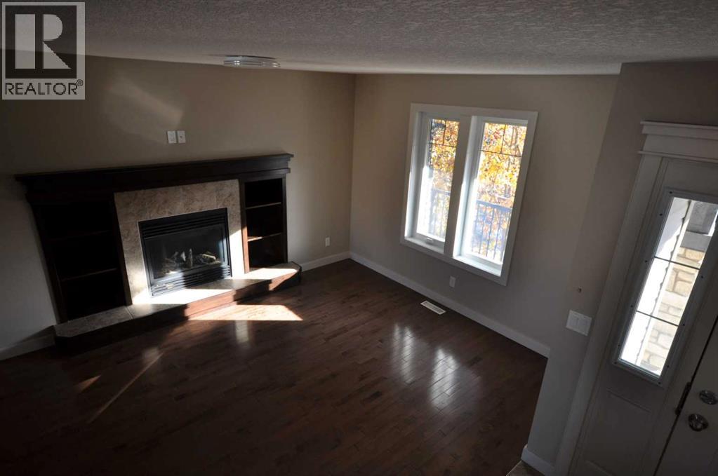 Single Family House for Sale in  Silverado Plains Manor SW Silverado Calgary 