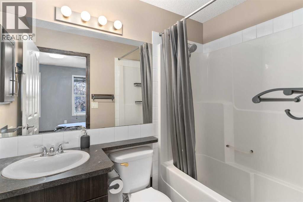 Single Family House for Sale in  Cranberry Place SE Cranston Calgary 