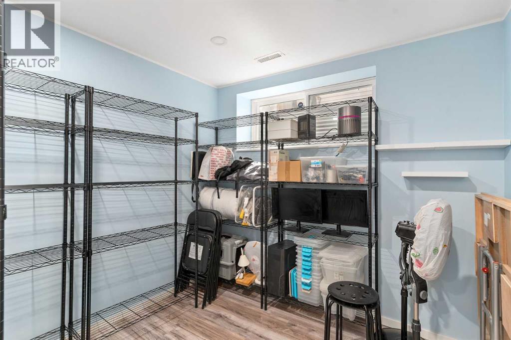 Single Family House for Sale in  Cranberry Place SE Cranston Calgary 