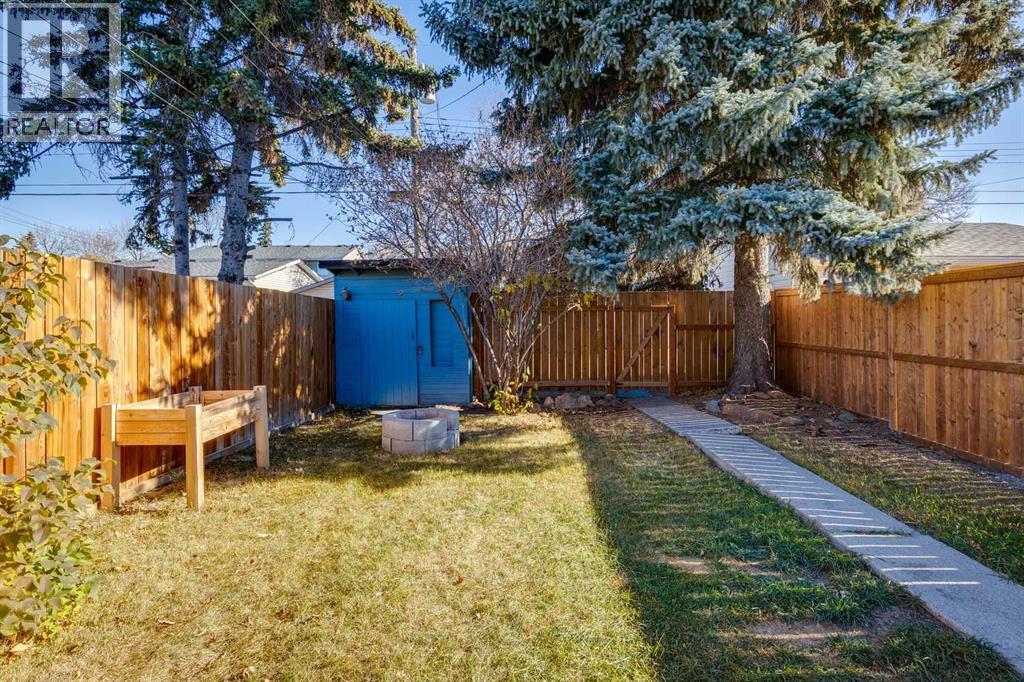 Single Family House Bi-level for Sale in  A Street SE Ogden Calgary 