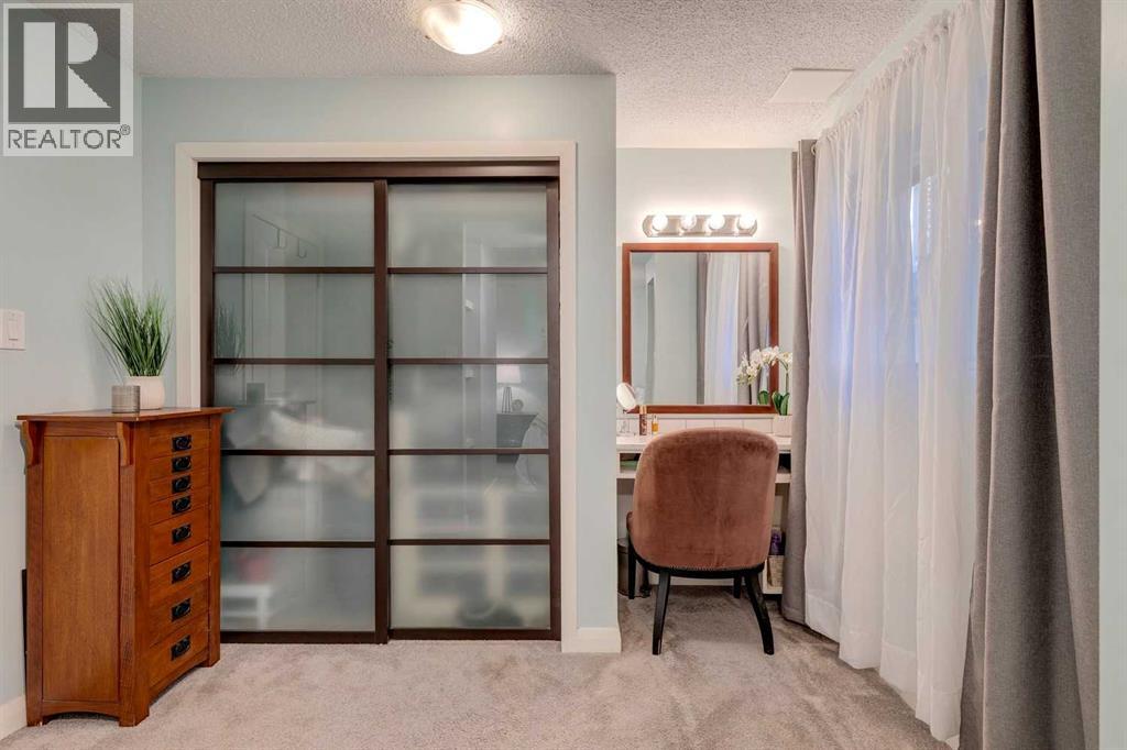 Single Family House Bi-level for Sale in  A Street SE Ogden Calgary 