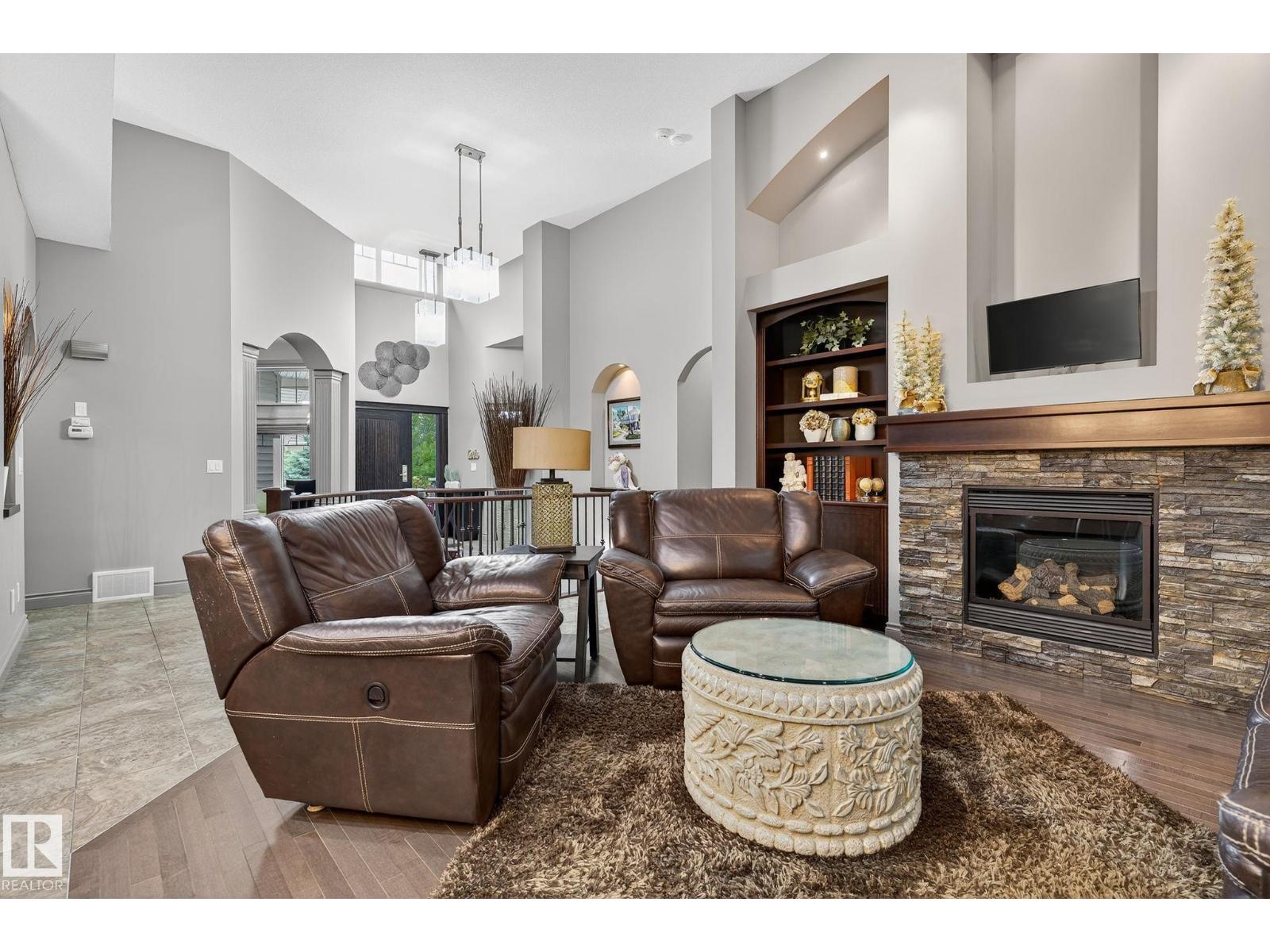 4804 212 ST NW, Edmonton