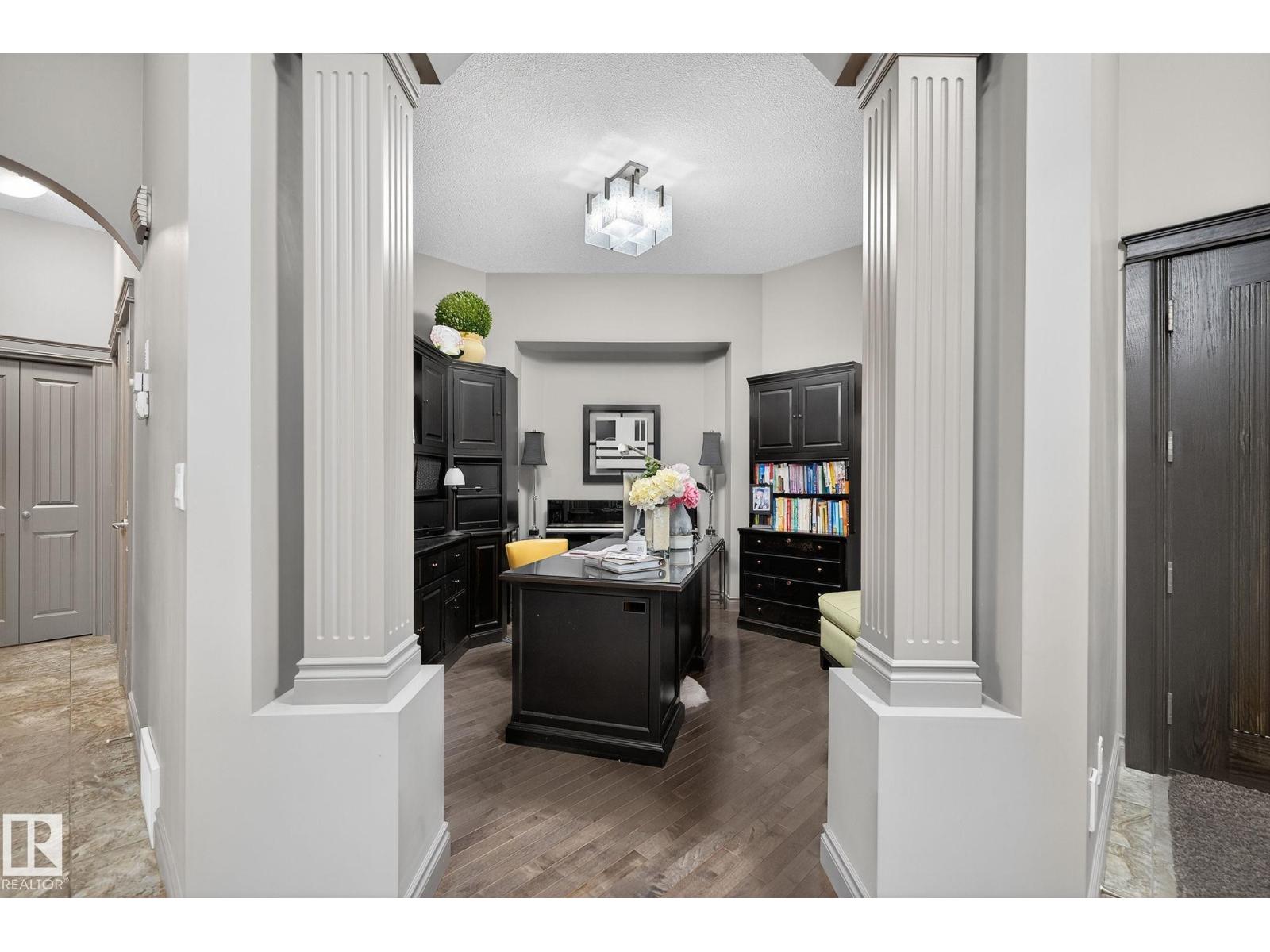 4804 212 ST NW, Edmonton