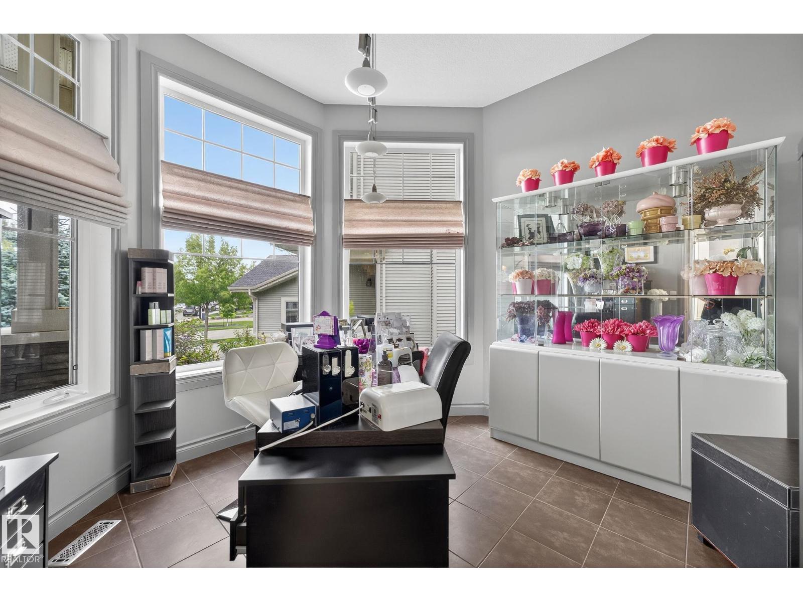 4804 212 ST NW, Edmonton