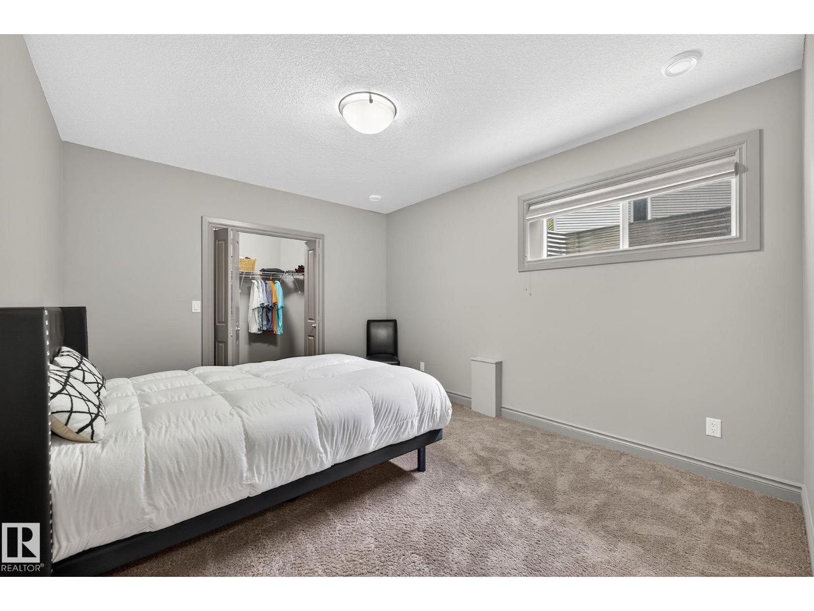 4804 212 ST NW, Edmonton