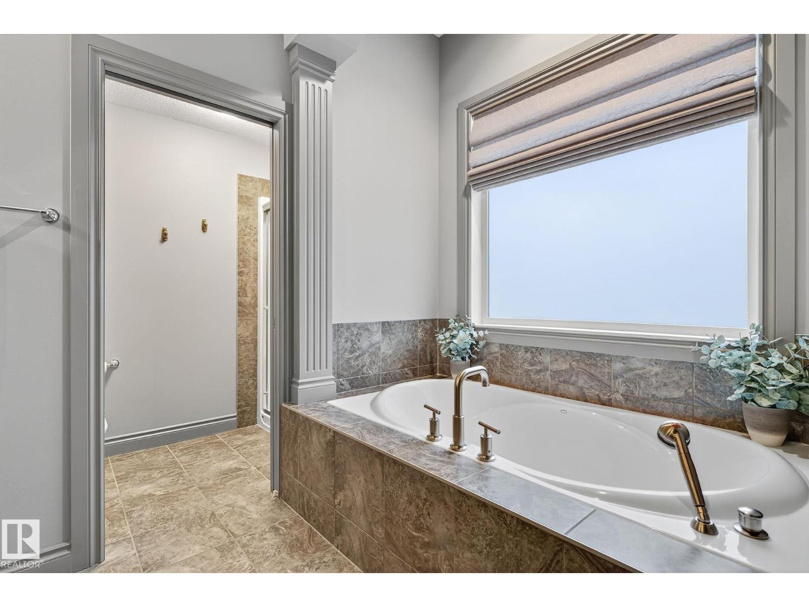 4804 212 ST NW, Edmonton