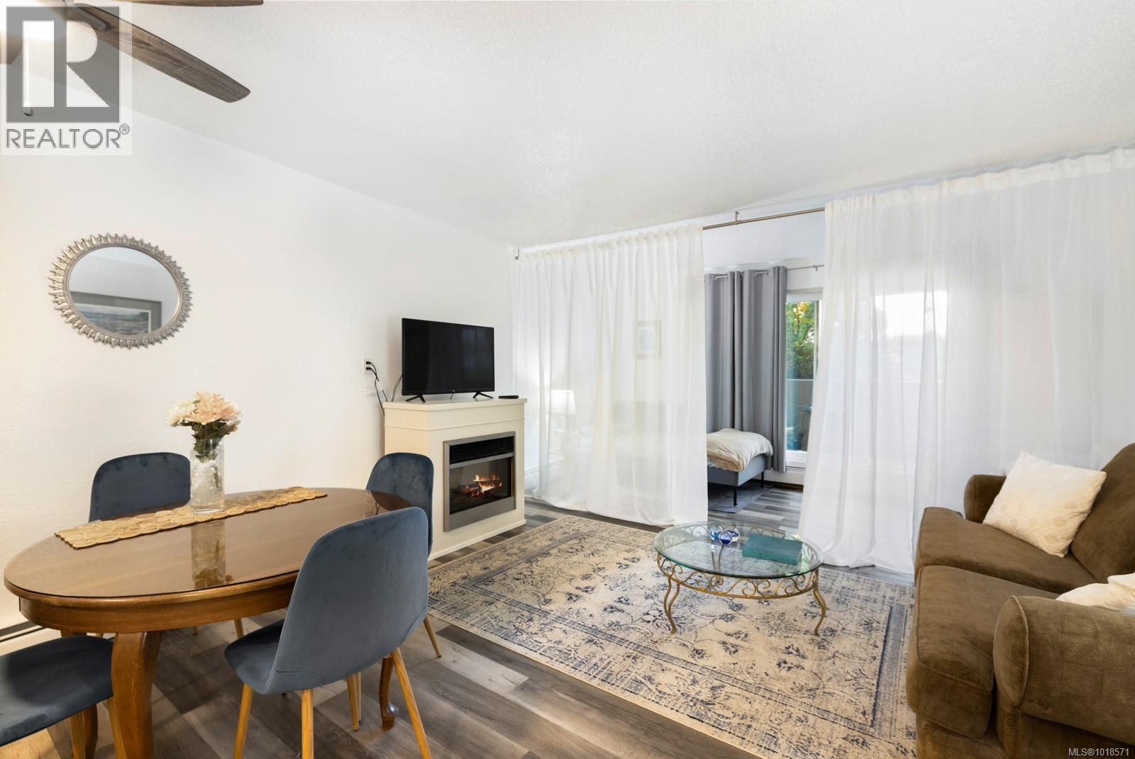 #112 3040 PINE ST - 10