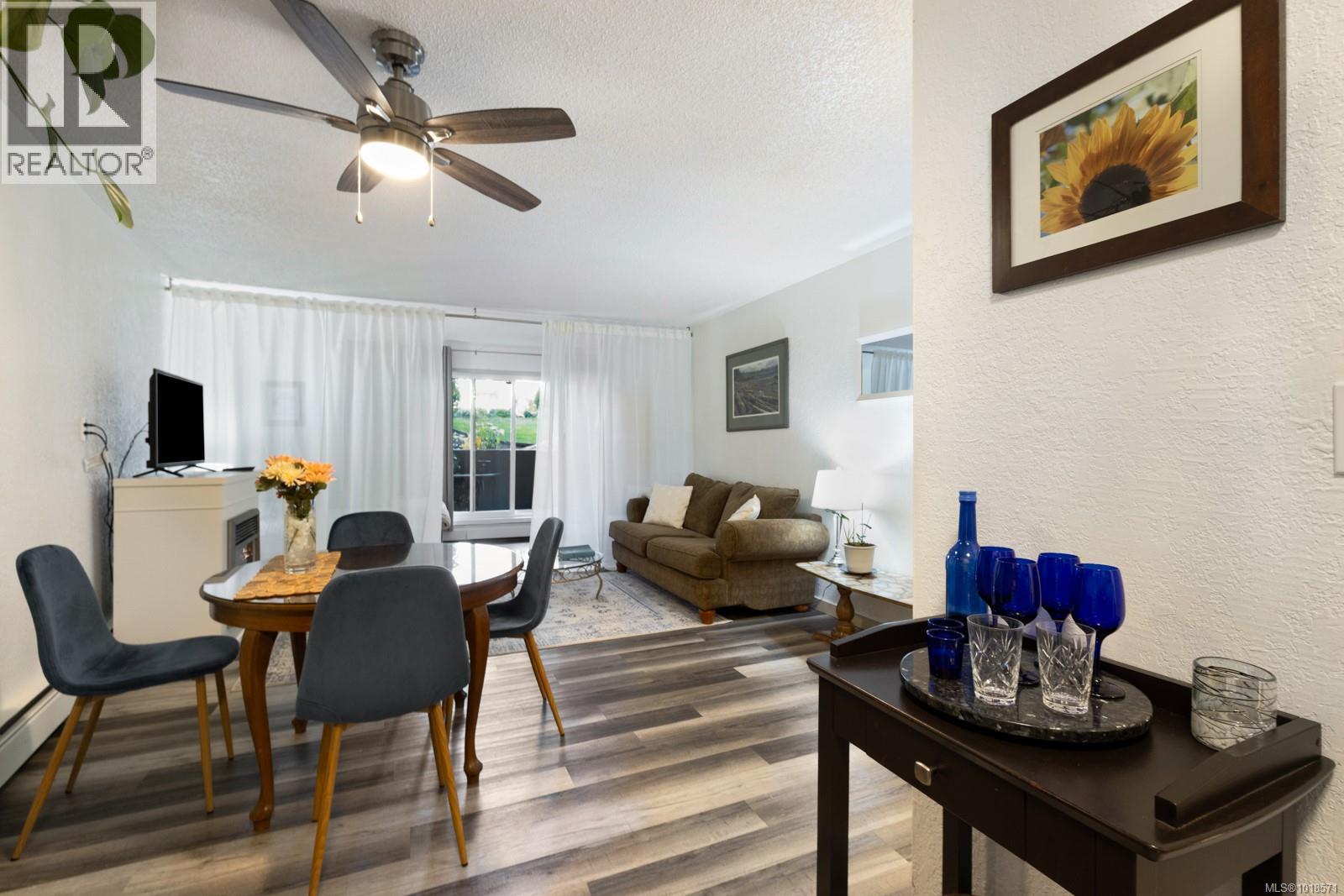 #112 3040 PINE ST - 11