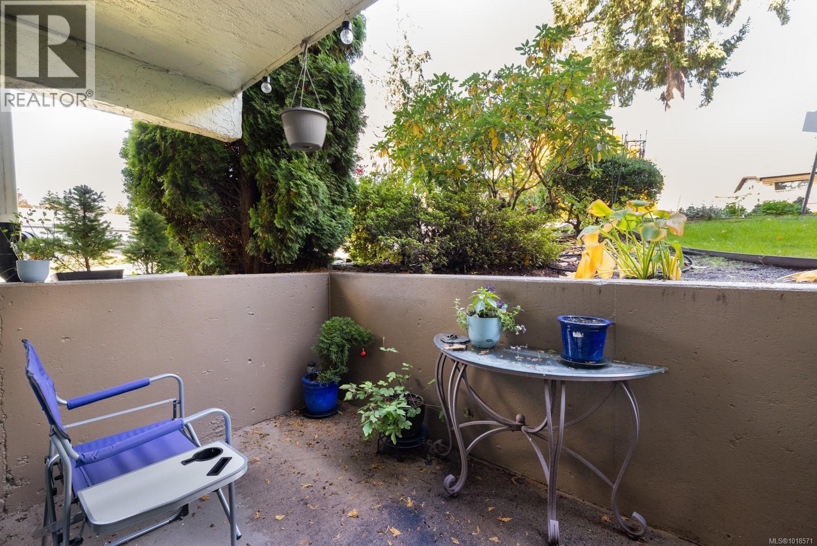 #112 3040 PINE ST - 5