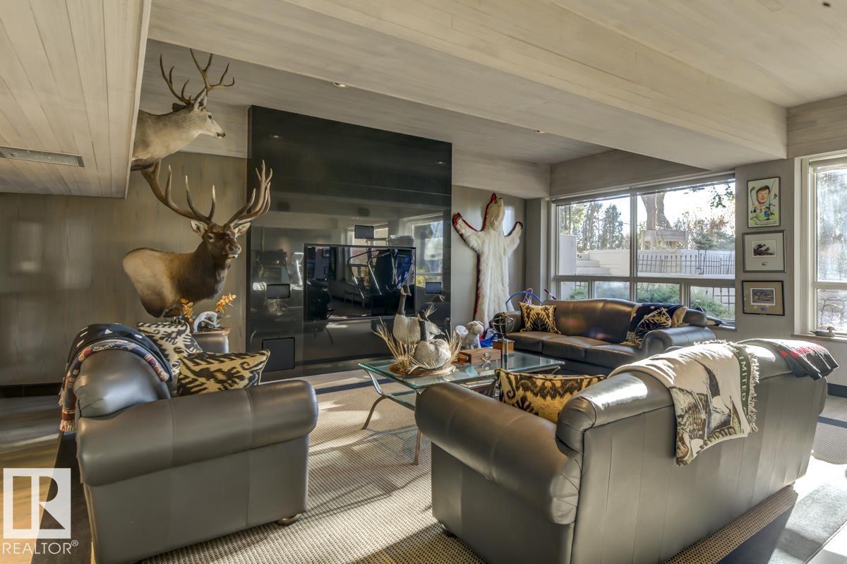 15415 RIO TERRACE DR NW, Edmonton