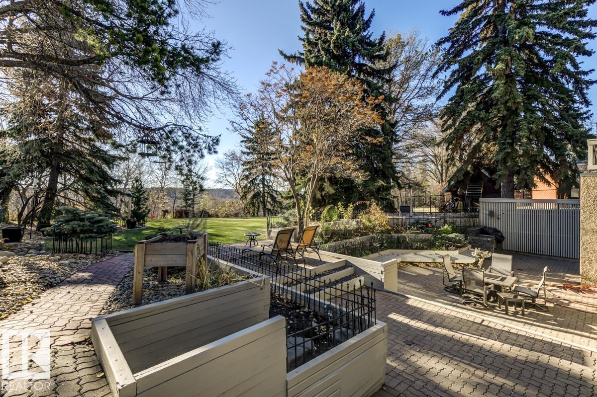 15415 RIO TERRACE DR NW, Edmonton