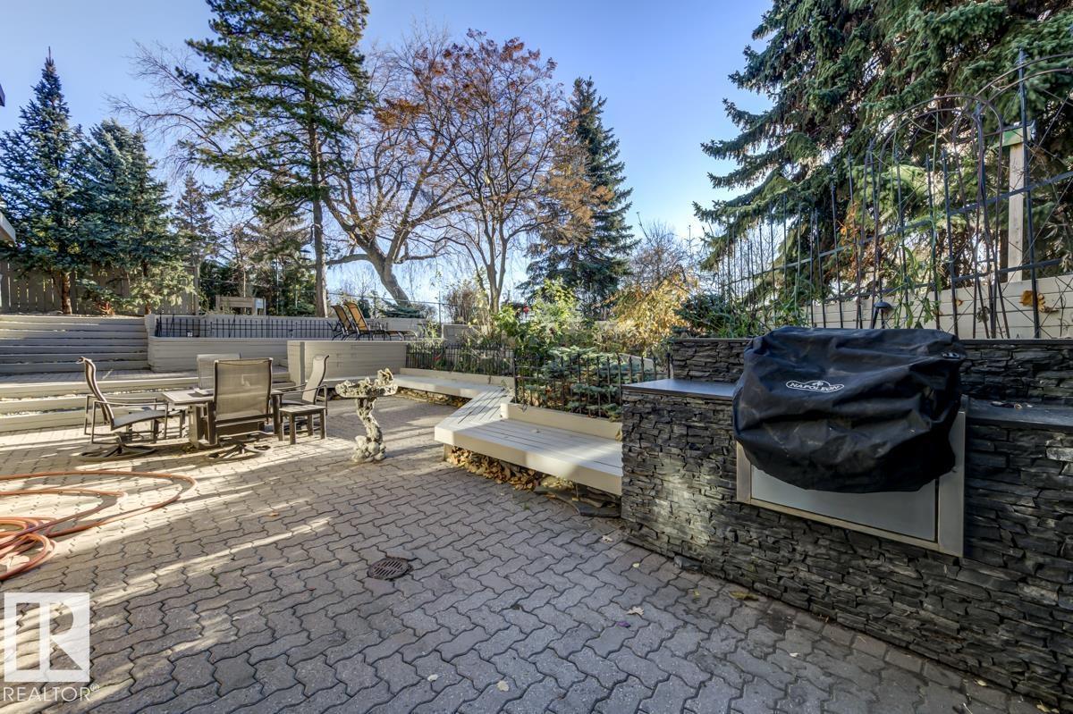 15415 RIO TERRACE DR NW, Edmonton