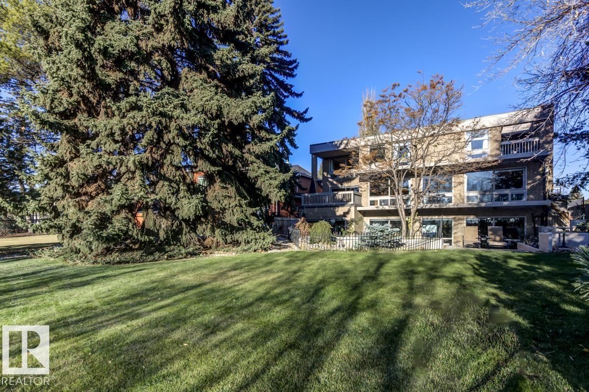 15415 RIO TERRACE DR NW, Edmonton