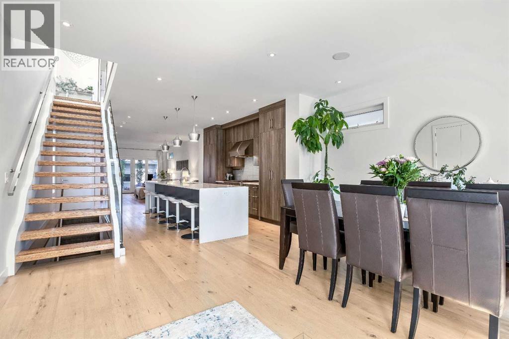 Single Family House for Sale in   Avenue SW North Glenmore Park Calgary 