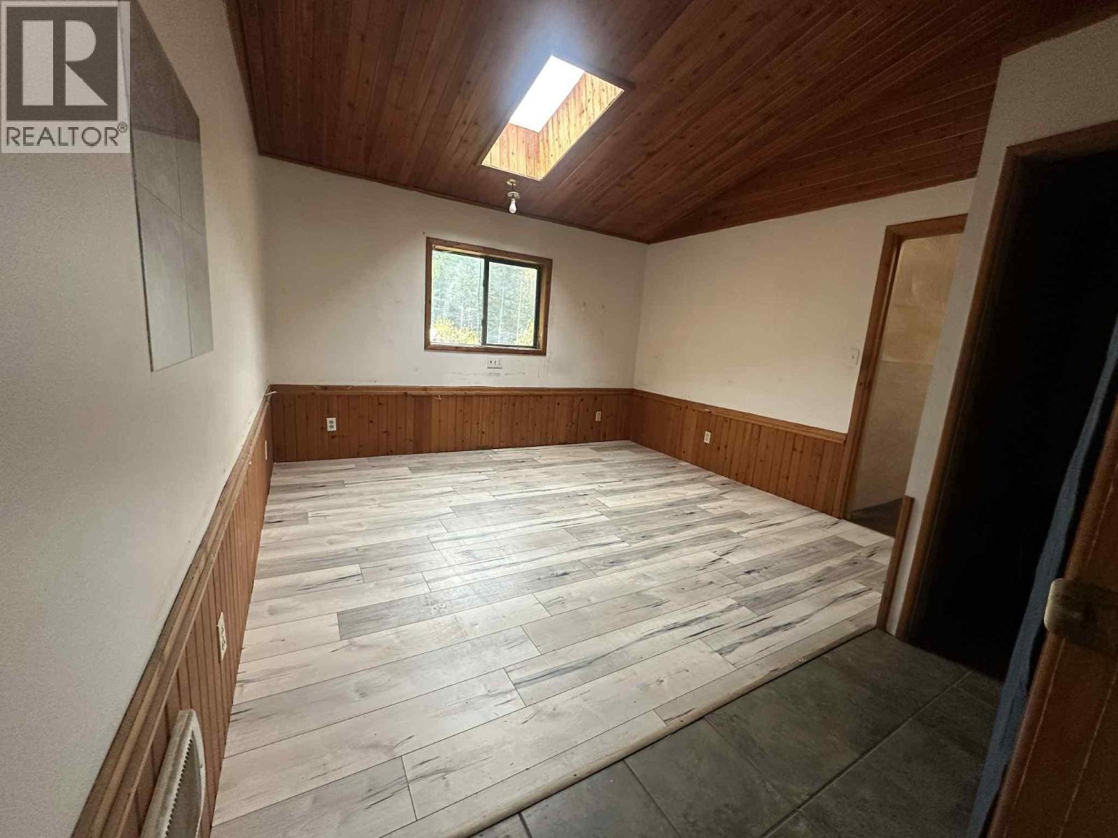 2349 Slocan Valley West Road, Slocan Park